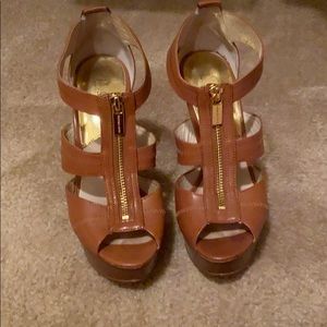 Micheal Kors Sandals. Size 7.